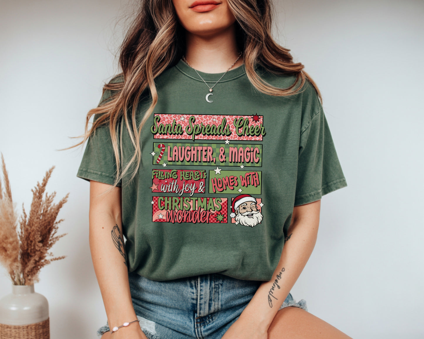 Santa Spreads Cheer Comfort Colors Tee